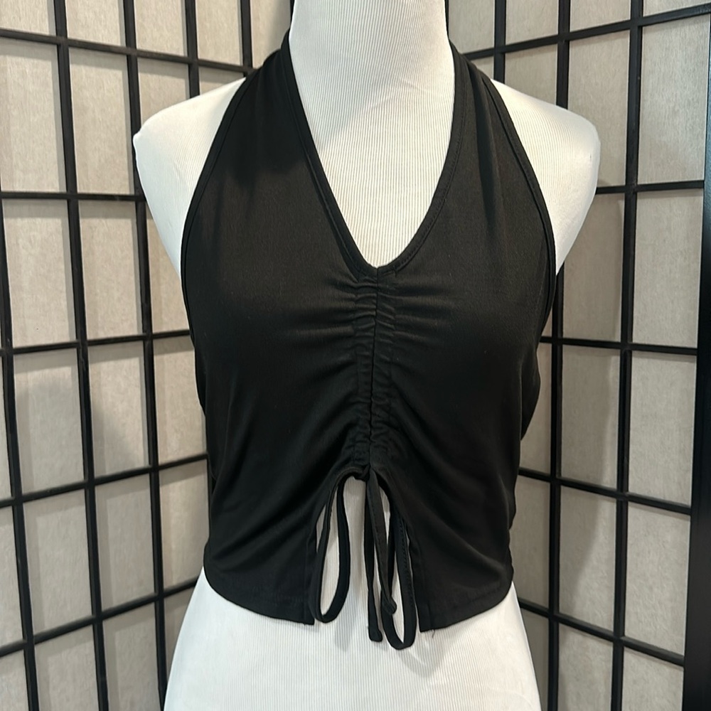 Cropped halter top